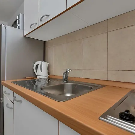 Apartment Easy *